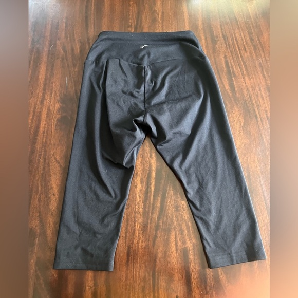 Gymshark Black Cropped Leggings - Small - Picture 2 of 5